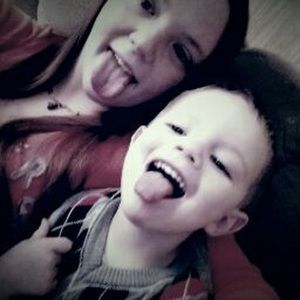 Meet your Posher, Candi